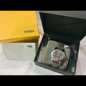 NWT Fendi watch. Casual smart elegance!!